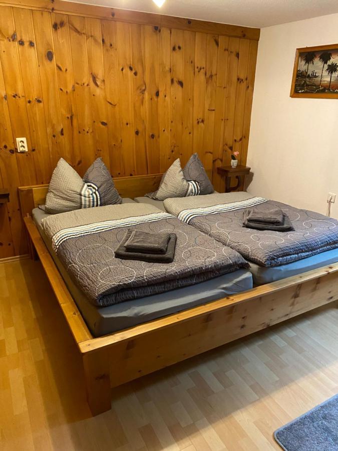 Ferienhaus Zum Ulfenbachtal ヴァルト・ミヒェルバッハ エクステリア 写真